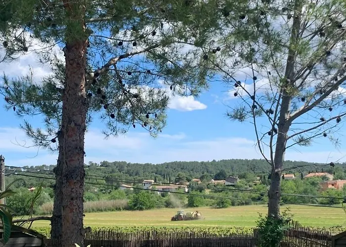 En Bordure De Colline*piscine*clim*netflix * Les Matelles